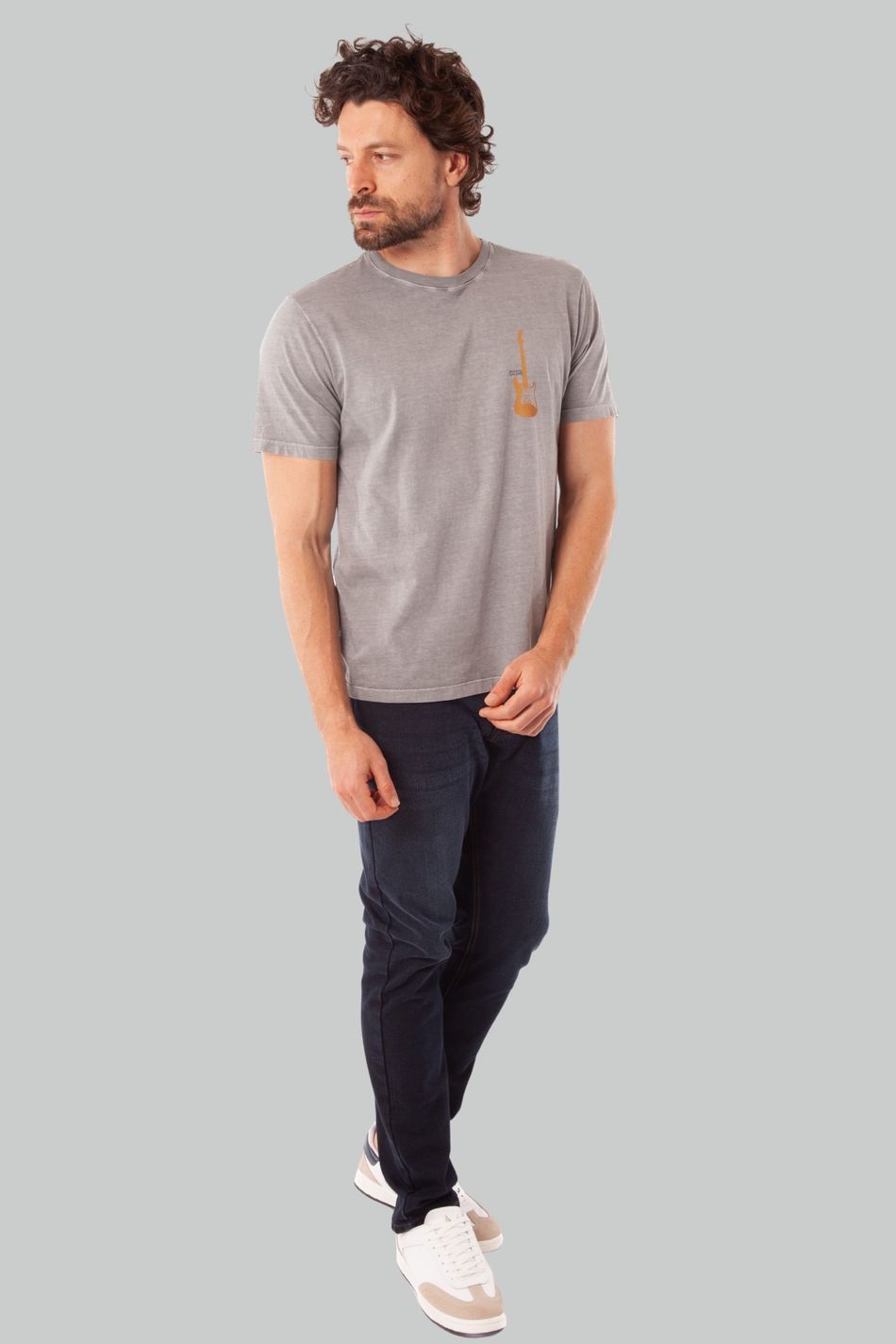 CAMISETA VIOLAO LAVADA