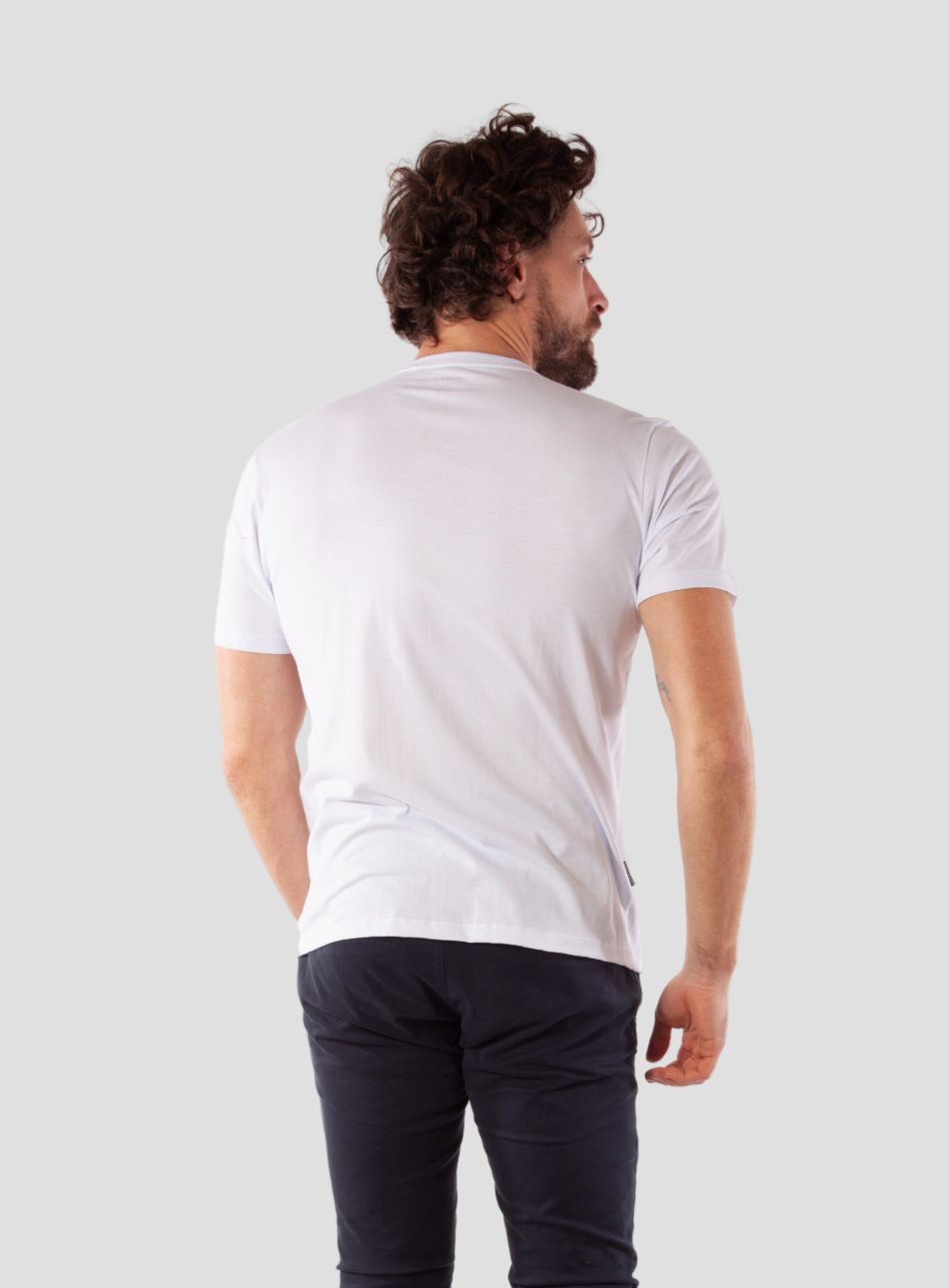 CAMISETA BÁSICA LOGO