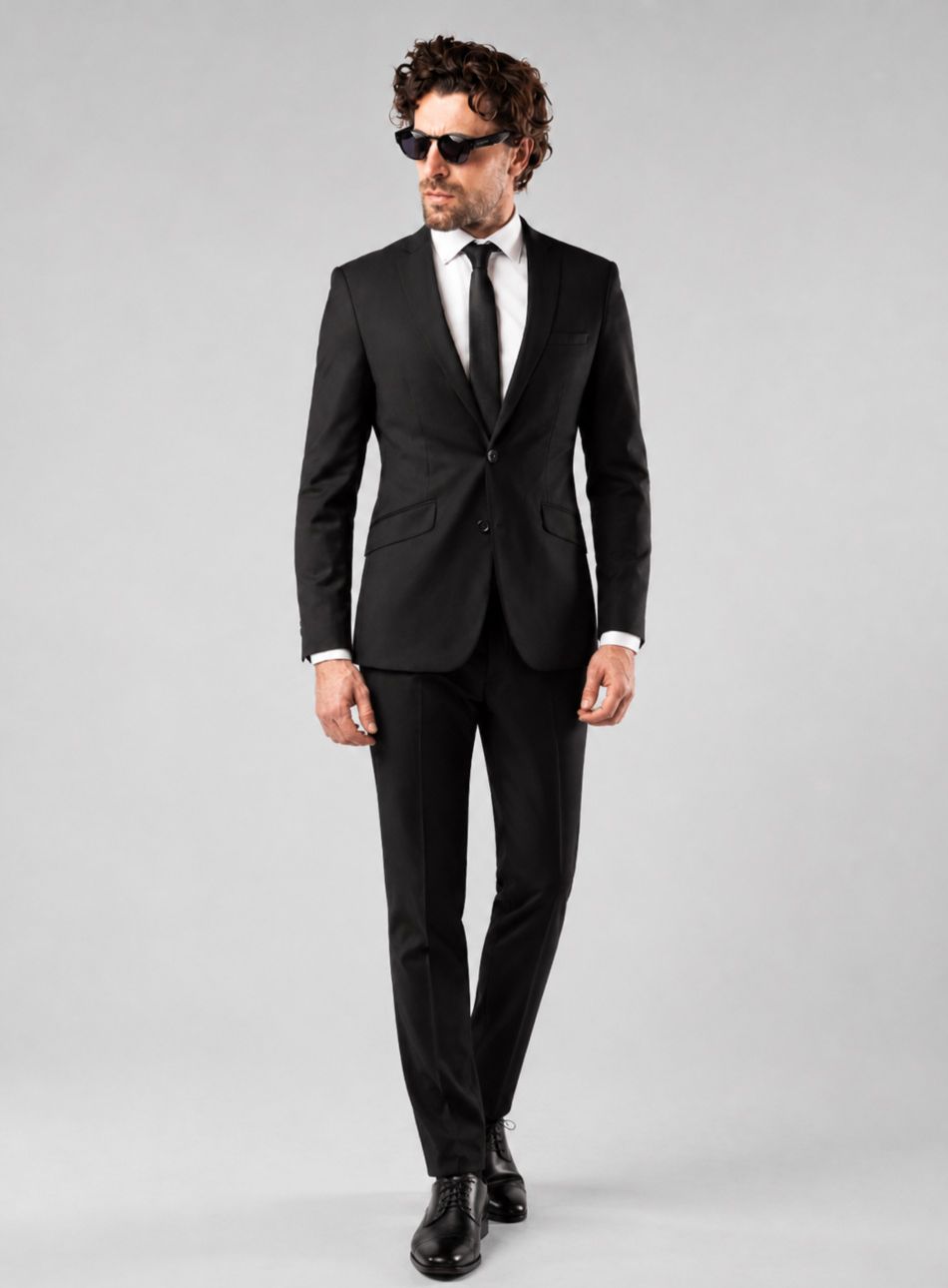 TRAJE COLE
