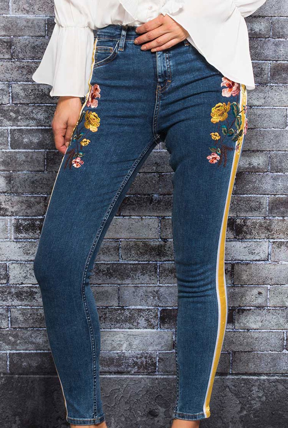 Calça Jeans Flores Bordadas - Ton Âge