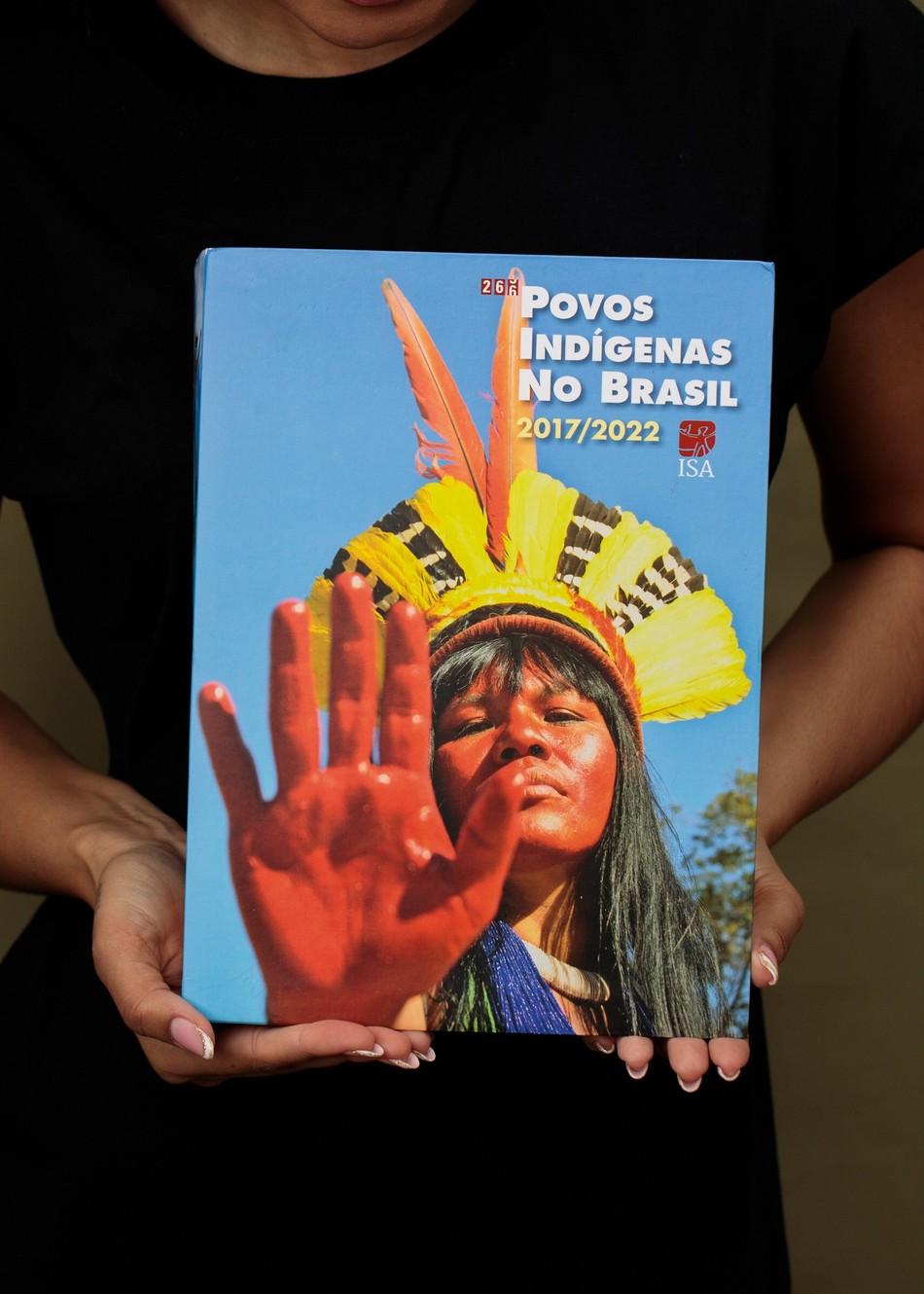 Livro Povos Indígenas no Brasil | ISA
