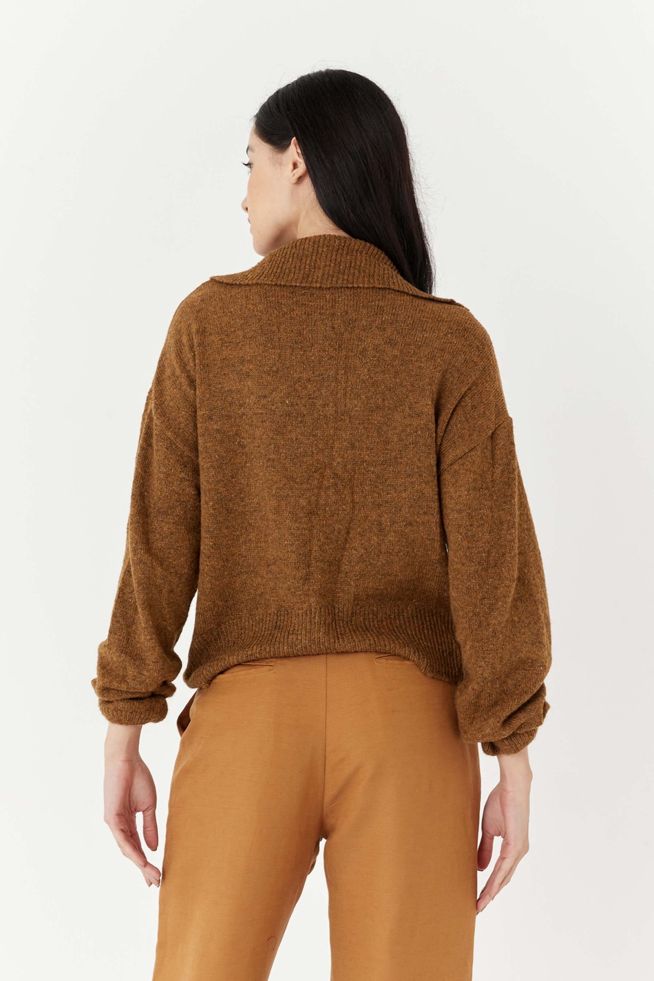 suéter tricot com golinha vintage morena
