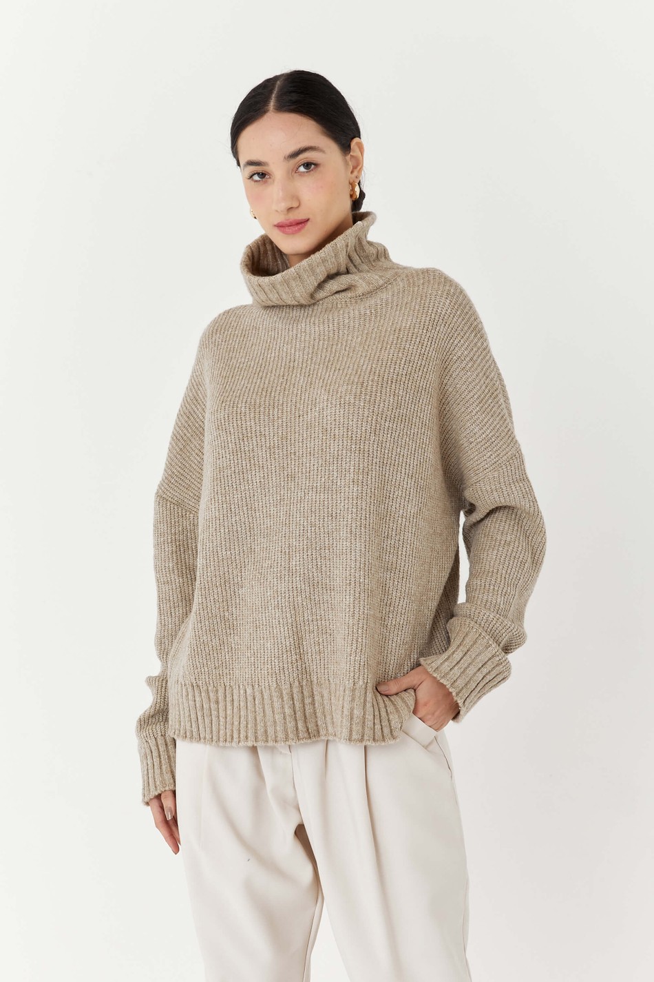tricot oversized com gola larga anine