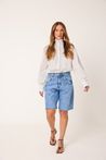 Bermuda Jeans Casual Azul com Barra Desfiada