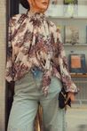 Calça Jeans Wide Leg Bordado Floral