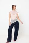 Blusa de Renda Regata Assimétrica Bege Claro