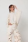 Blusa Assimétrica com Franzido Off White