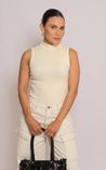 Blusa Regata Gola Alta Cloé - Manteiga