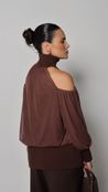 Blusa com Gola Recortes Vazados - Marrom