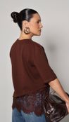 Blusa T-Shirt Renda Olivia - Marrom