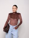 Body Gola em Veludo Luxy - Marrom 