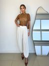 Blusa Gola Bambi Camel