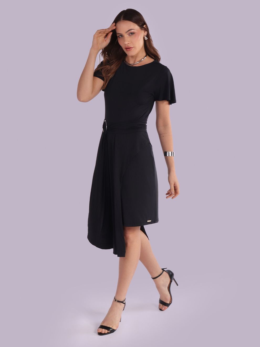 Vestido Assimético com Manga Preto