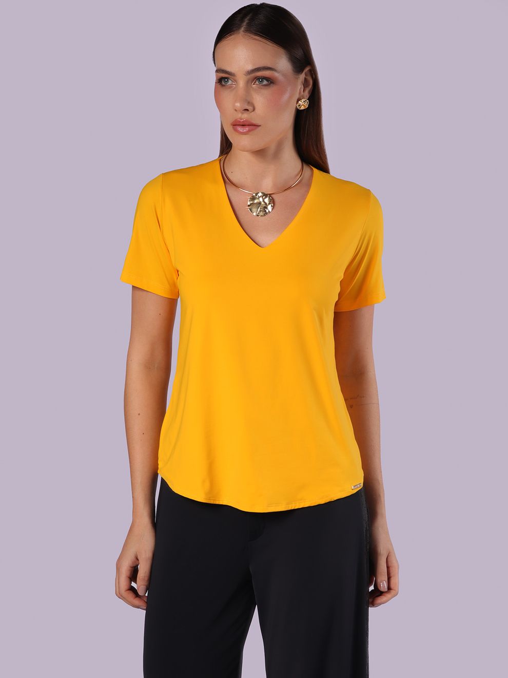 Blusa com Manga e Decote V Favo de Mel