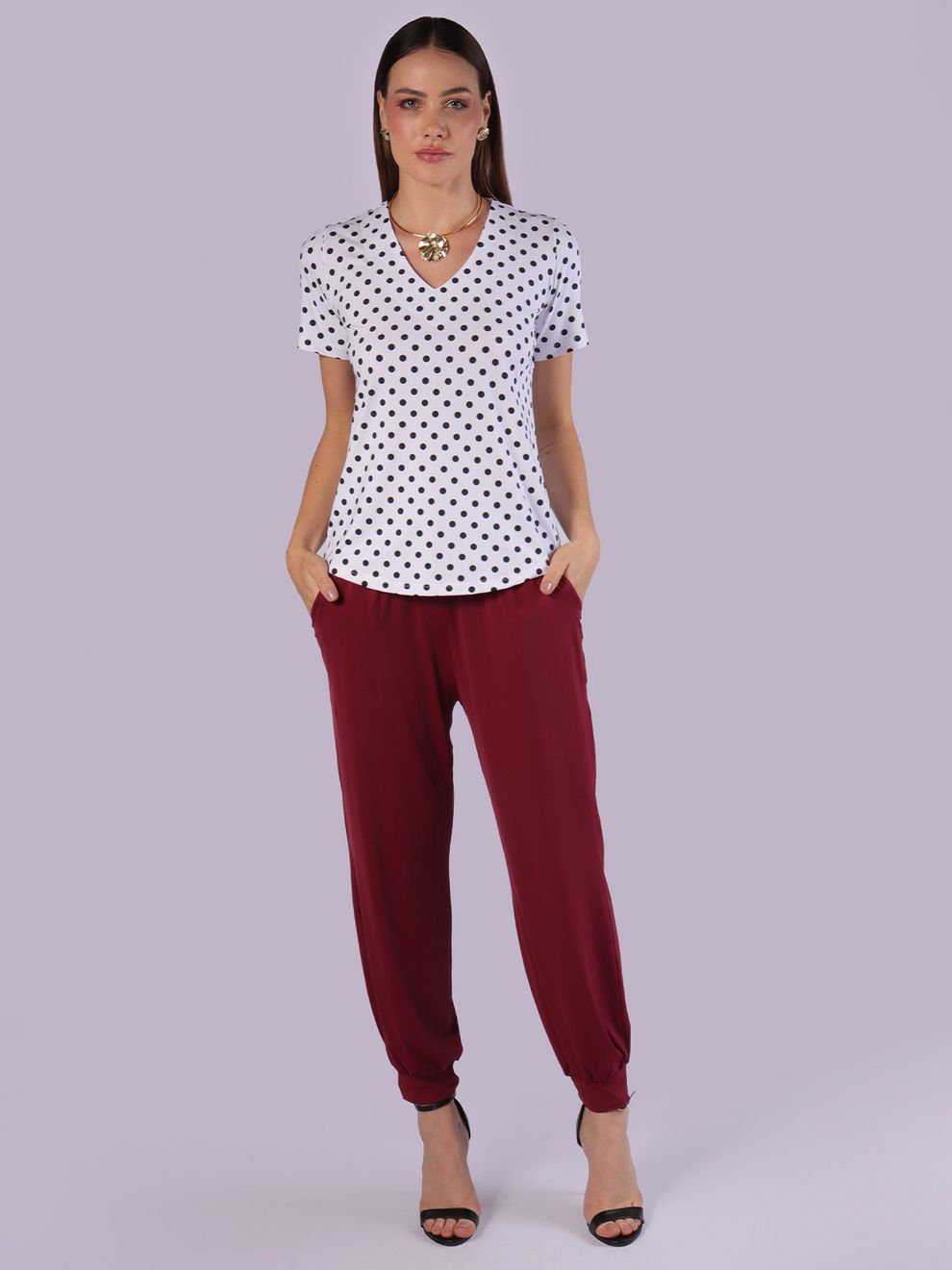 Blusa com Manga e Decote V Estampa Poá