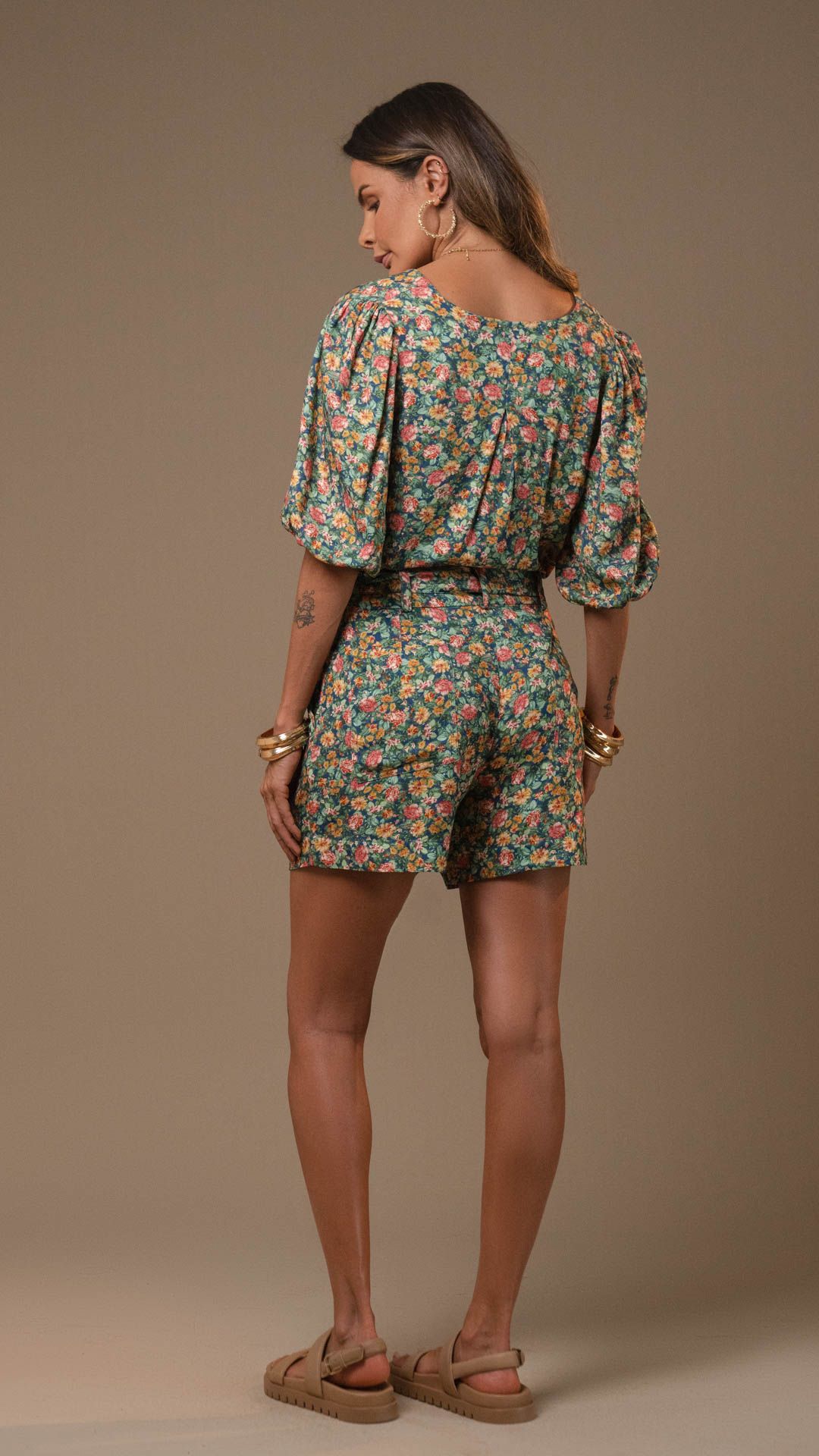 SHORT FLOREAR