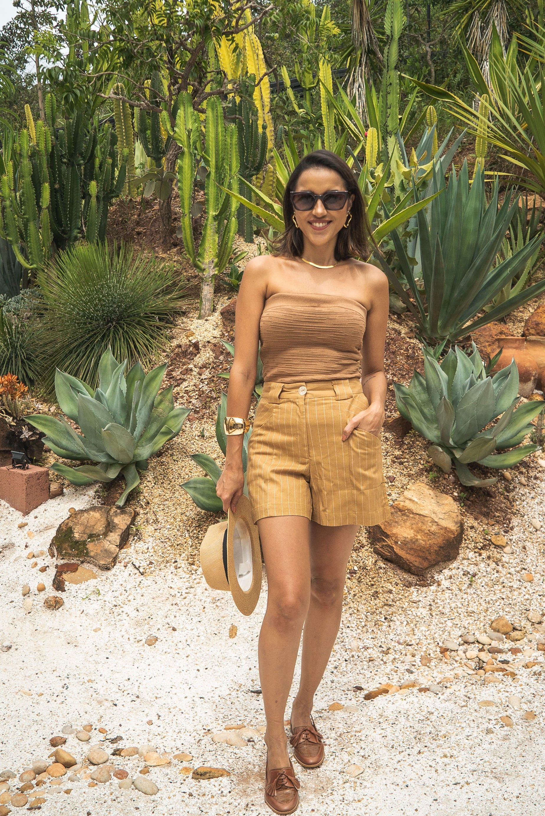 SHORT LINHO RISCA DE GIZ