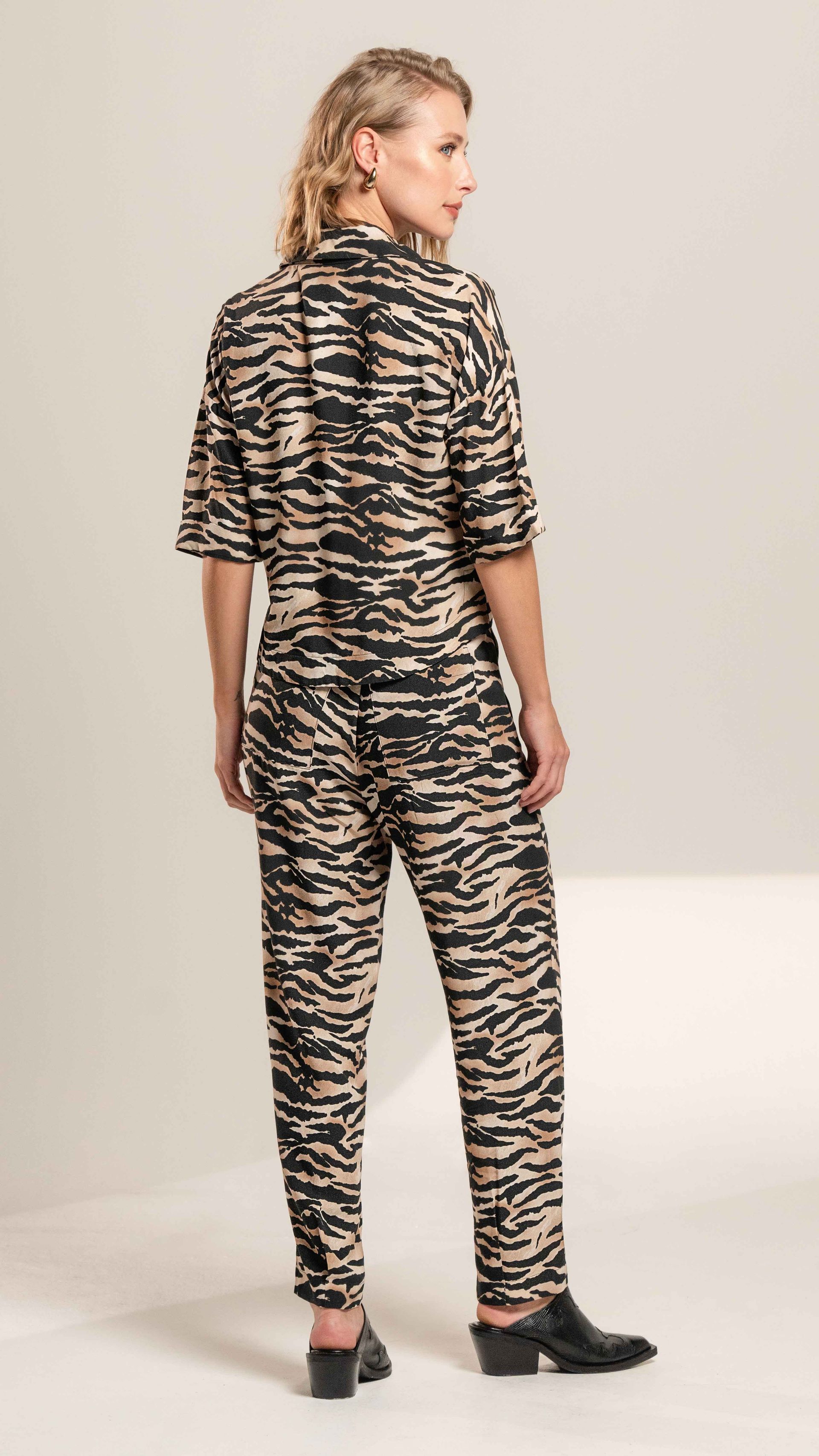 CAMISA ESTAMPADA