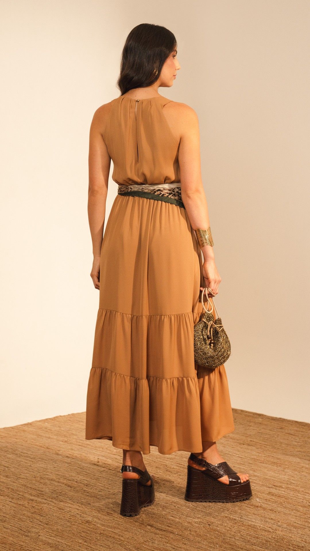 VESTIDO LONGO S/ MANGA CHIFFON CAMADA BARRA