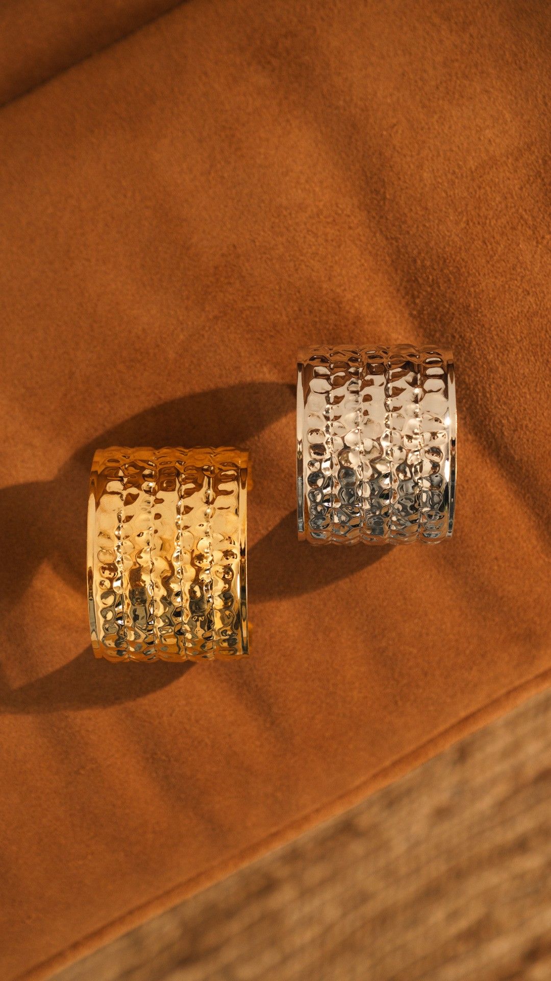 PULSEIRA BRACELETE METAL AMASSADO