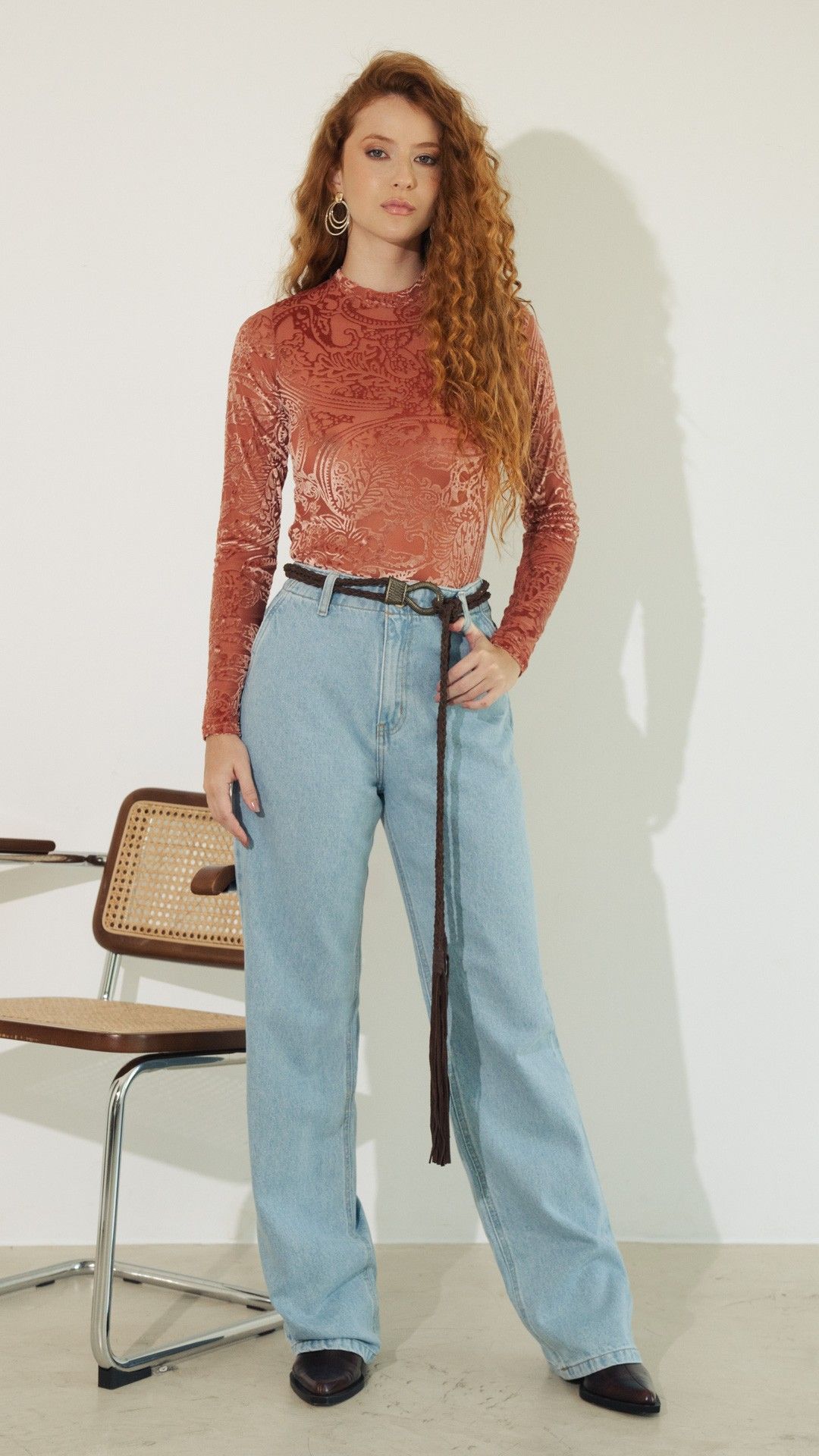 CALÇA WIDE LEG JEANS BOLSO FACA