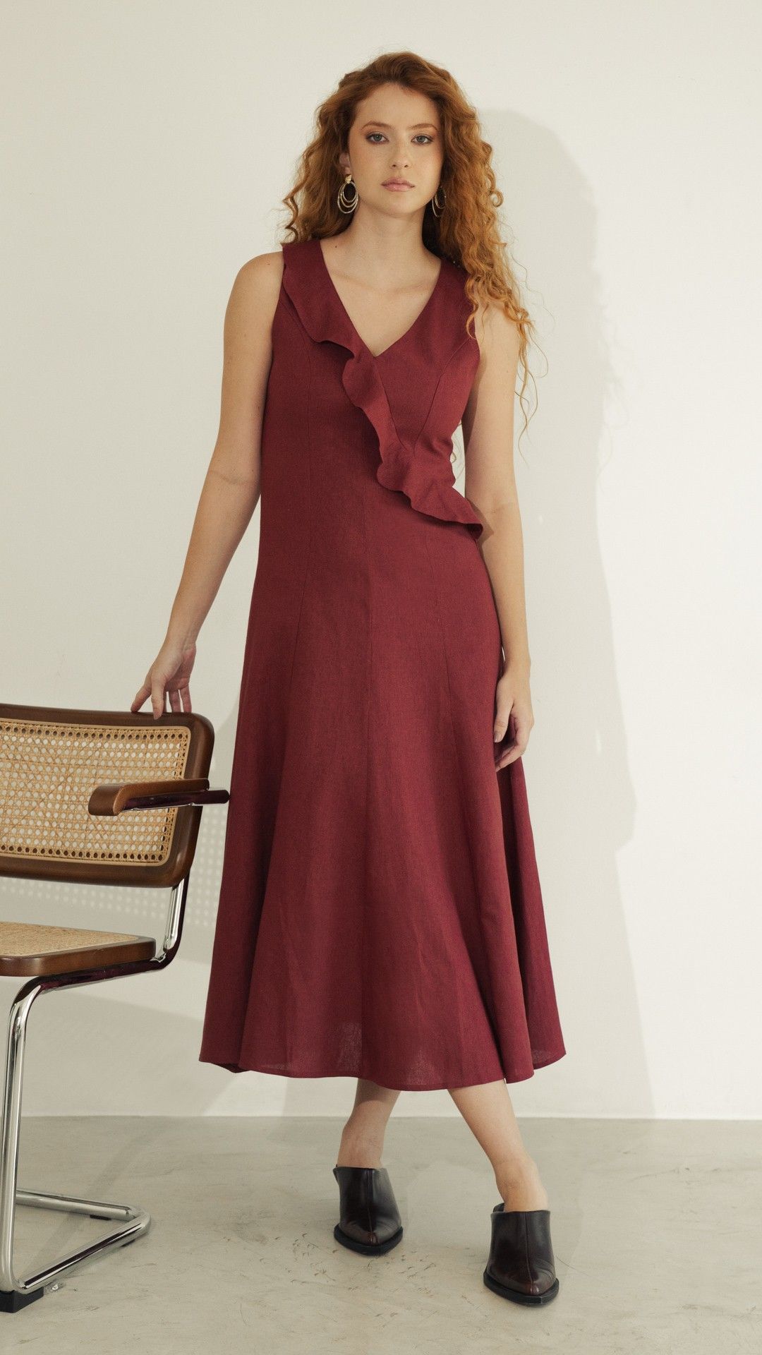 VESTIDO MIDI S/ MANGA VISCOLINHO BABADOS