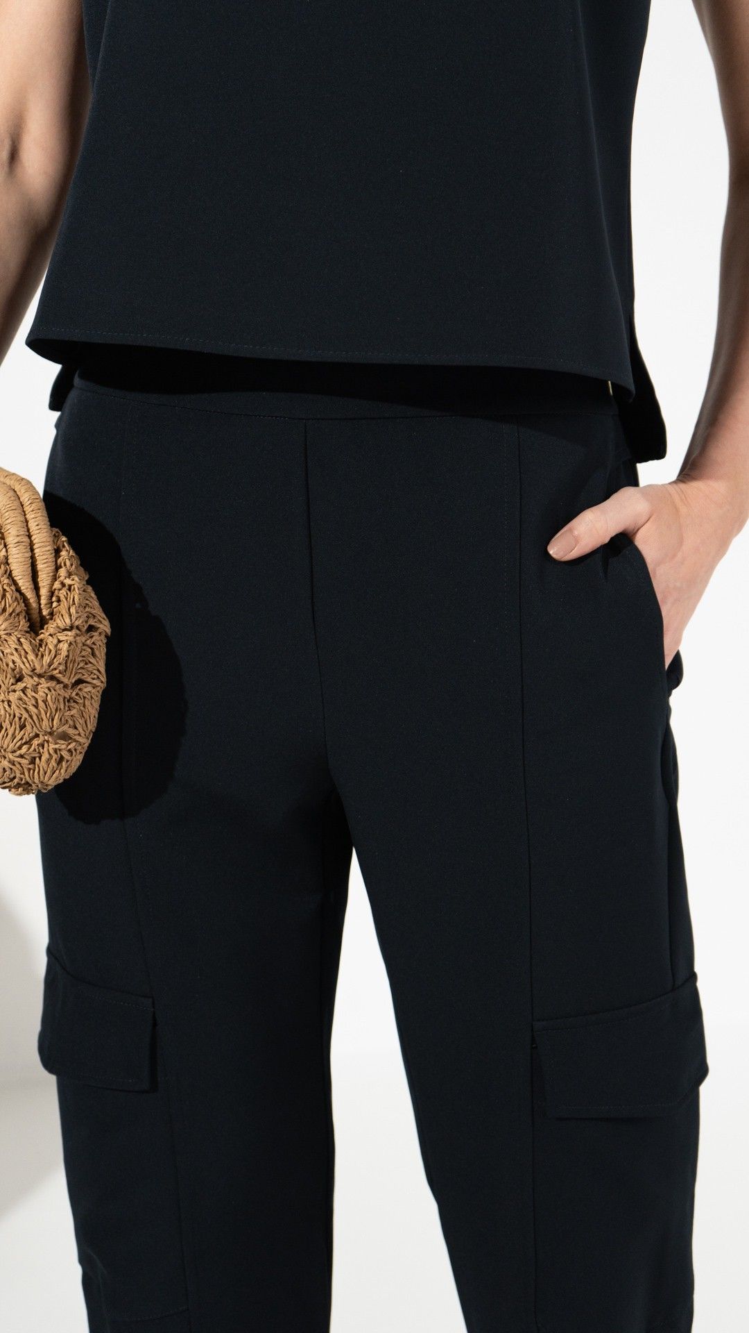CALÇA CREPE CHIQUE CARGO WEST