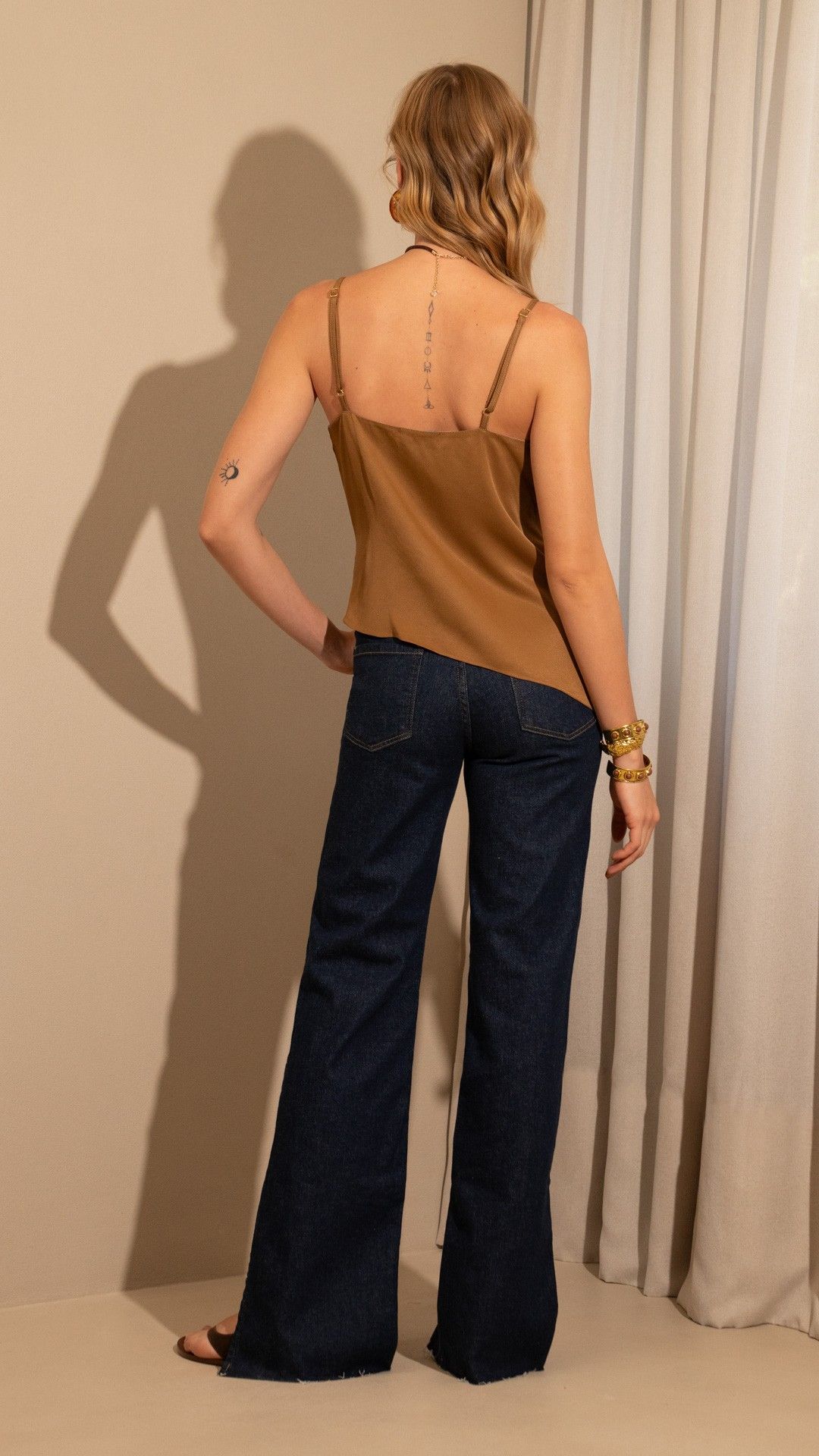 CALÇA JEANS NIMES FENDA