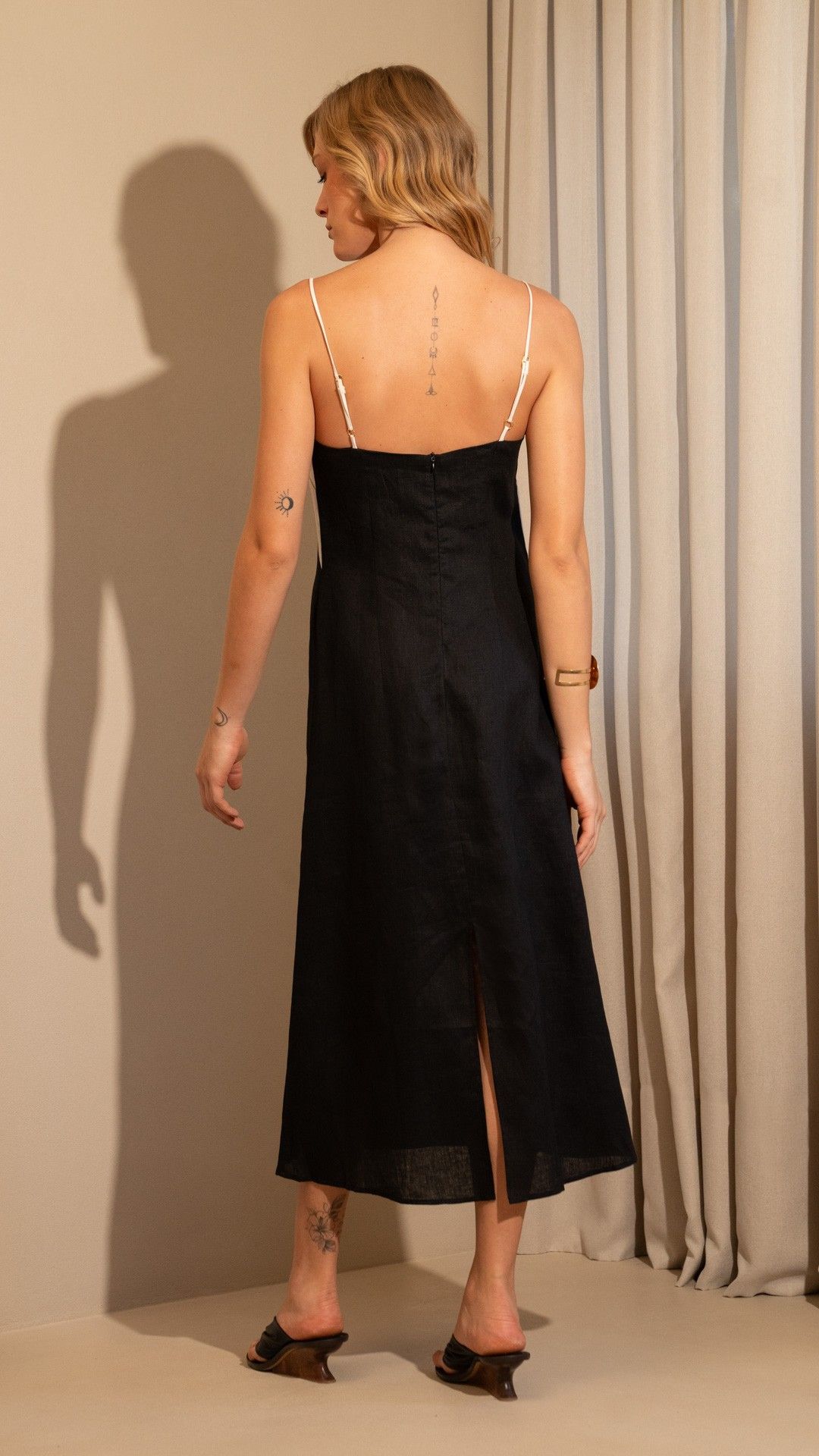VESTIDO LINHO AÇUCENA BICOLOR MIDI ALÇA