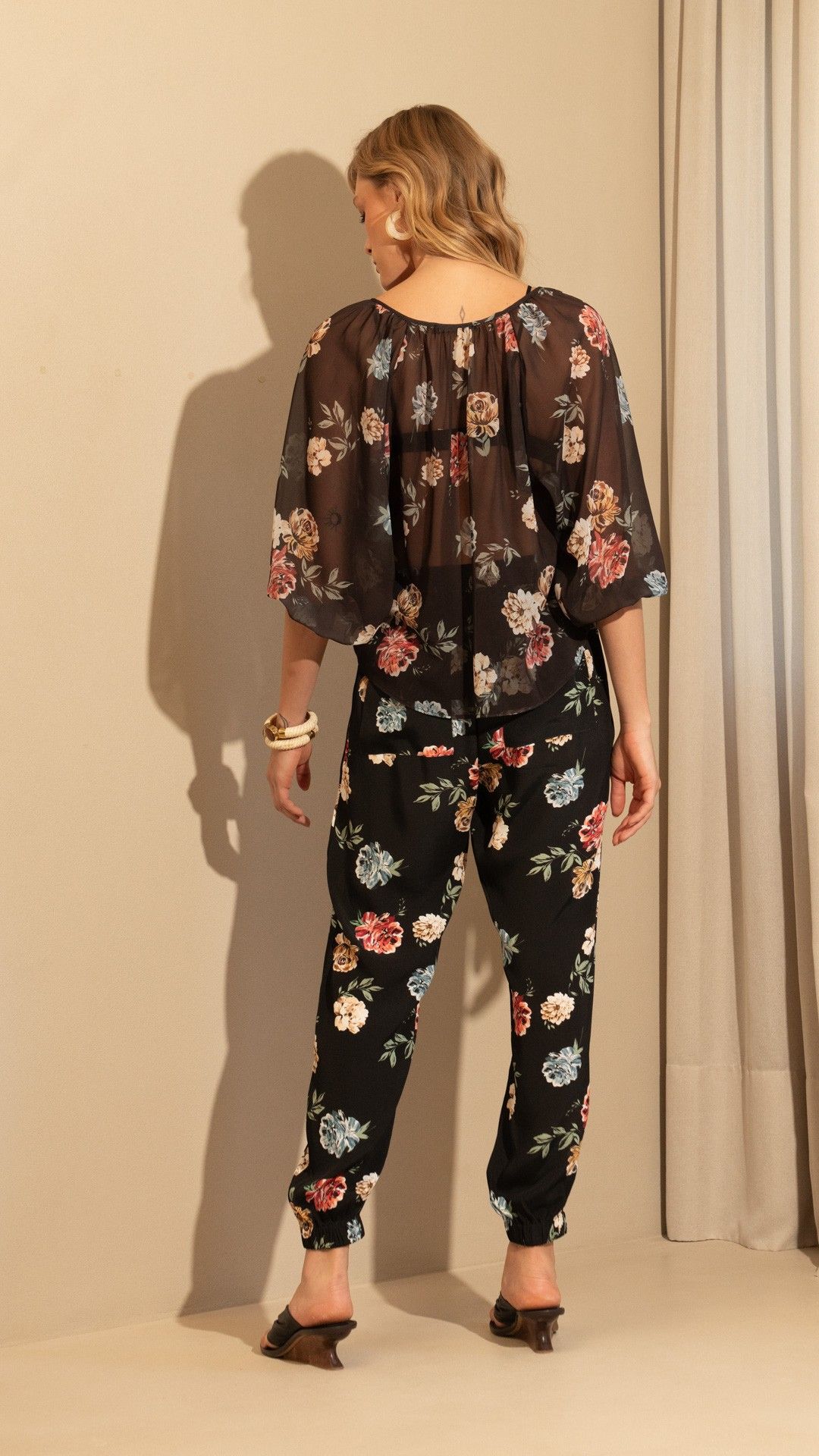 BLUSA CREPE FLORATTA C/ TOP TULE MANGA L.