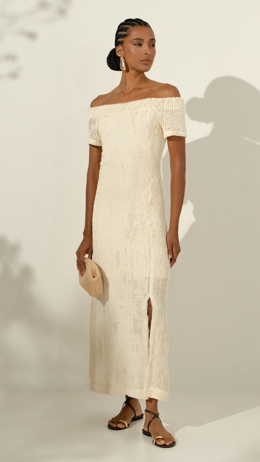 VESTIDO RENDA DELICATTA OMBRO A OMBRO MIDI