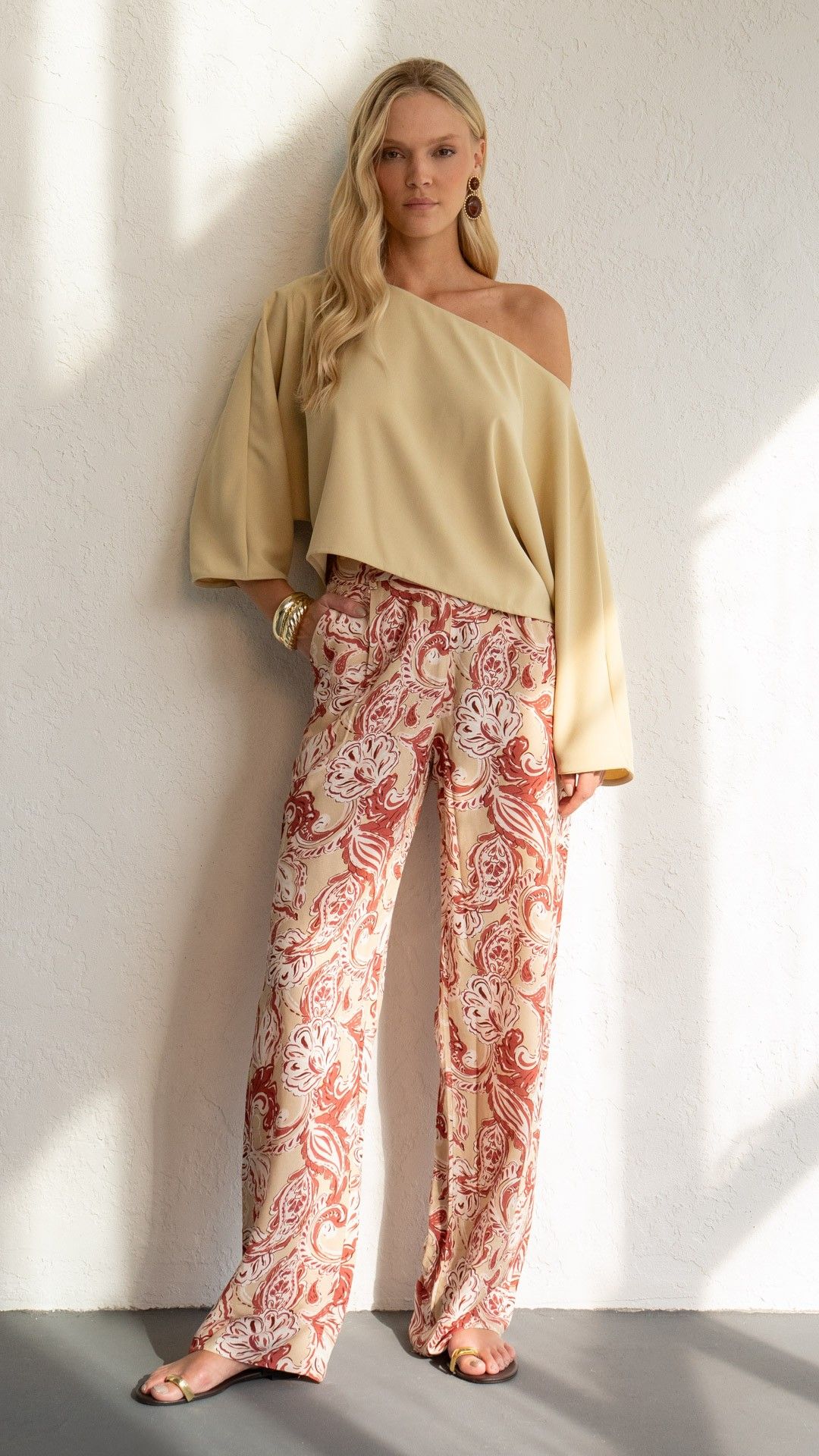 BLUSA CREPE FRESCOR CANOA MANGA AMPLA