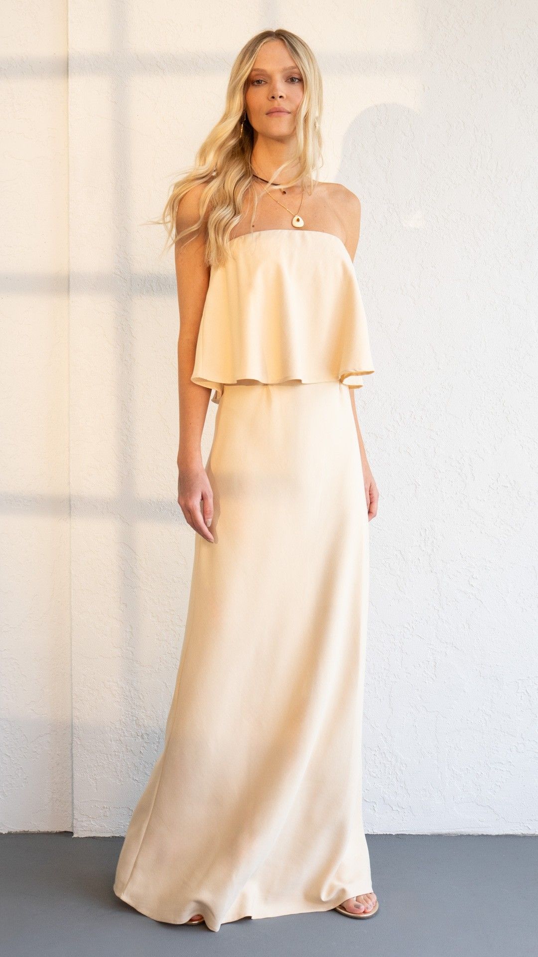 VESTIDO VISCOSE FRESCOR BABADO S/ ALÇA