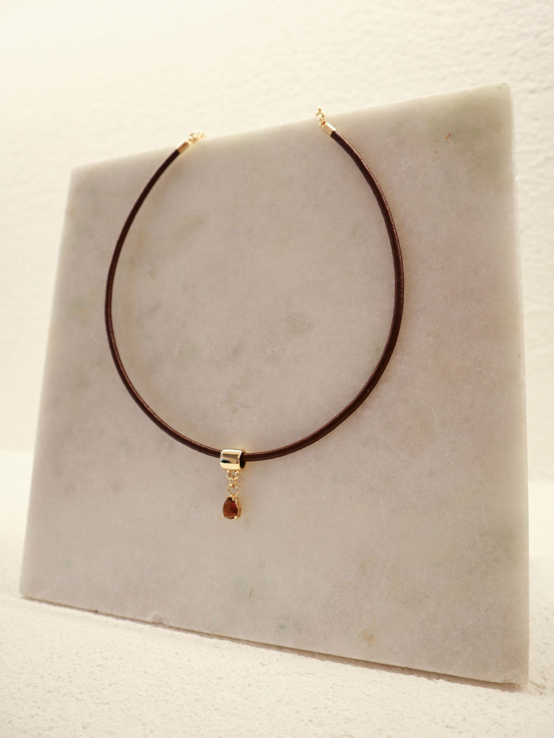 COLAR CHOKER CORDÃO HARMONIA GOTA