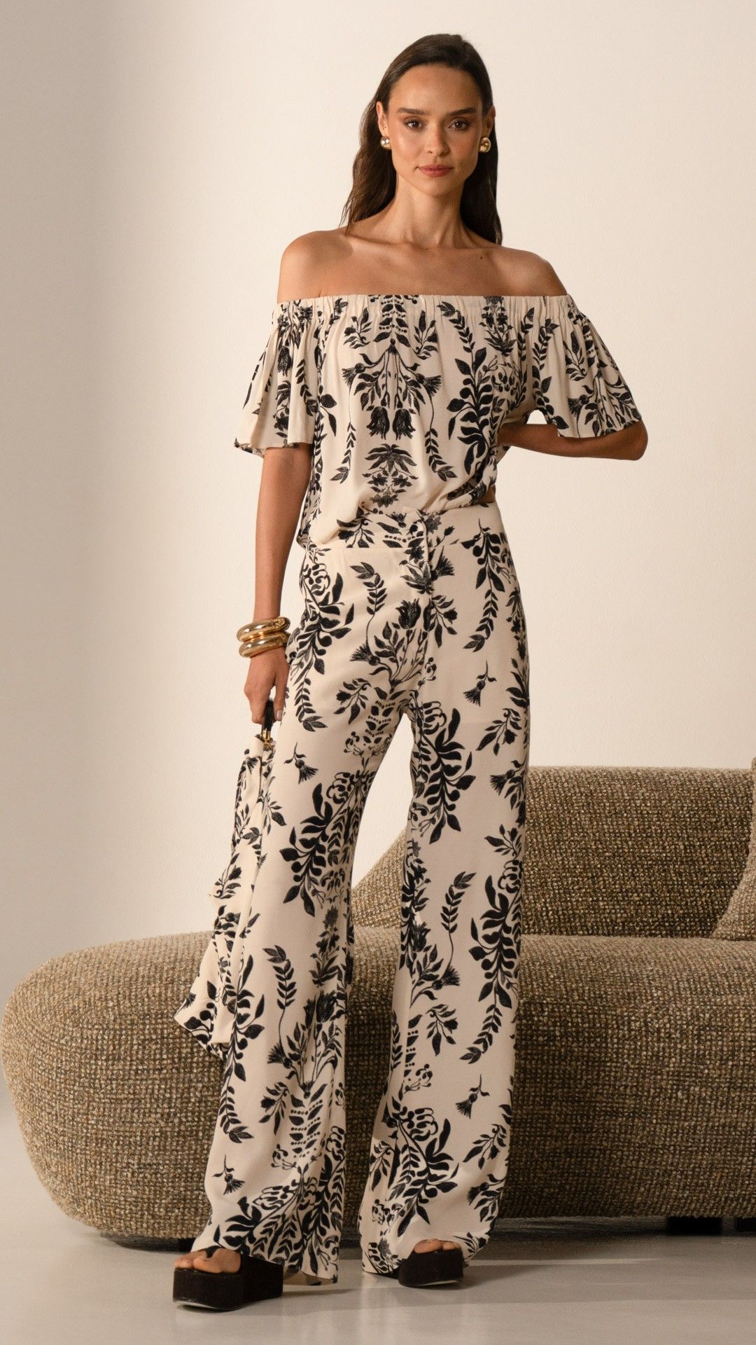 CALÇA VISCOSE FOLHAS WIDE LEG