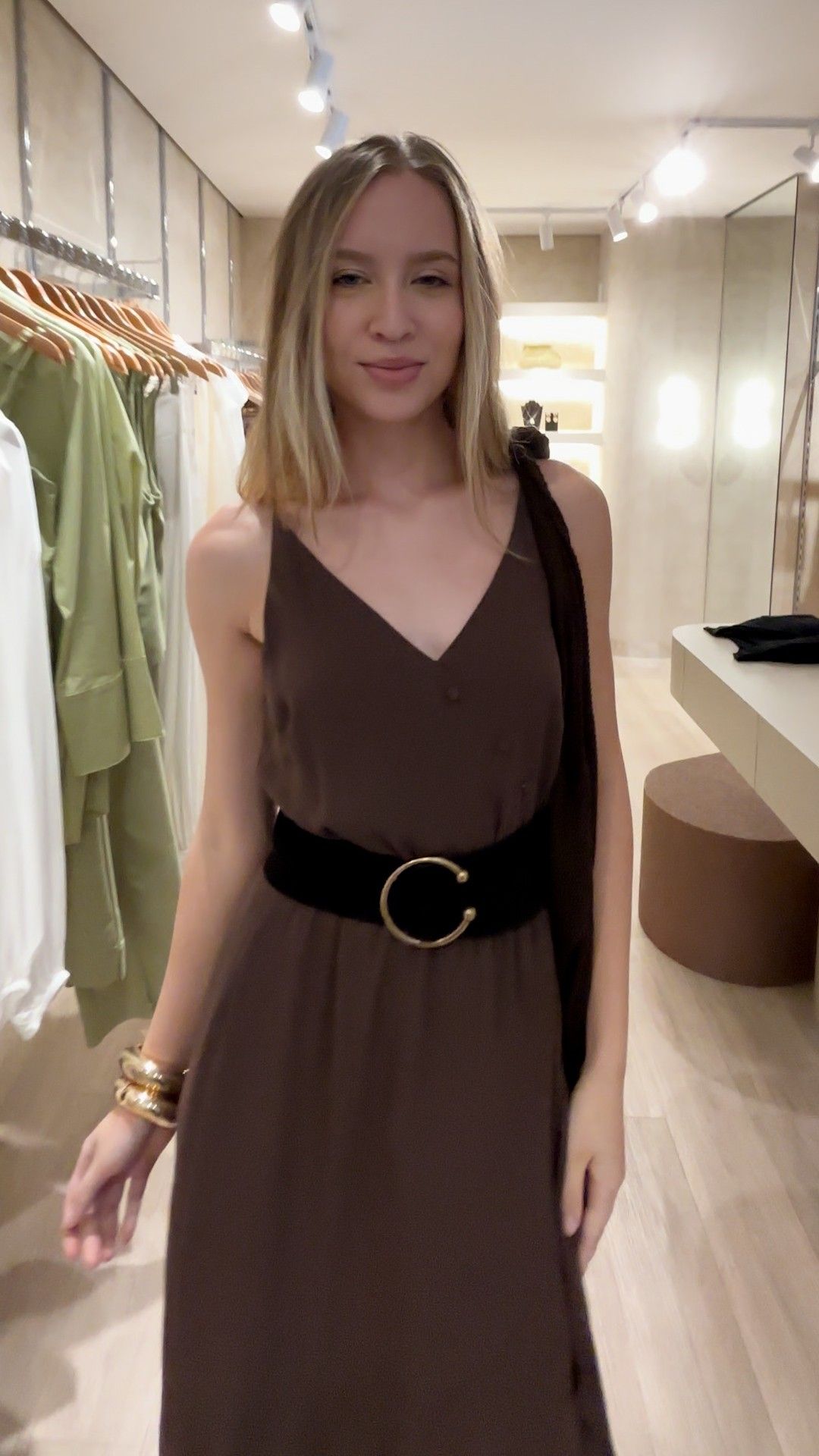VESTIDO CREPE CHIFFON BOTÃO MIDI ALÇA
