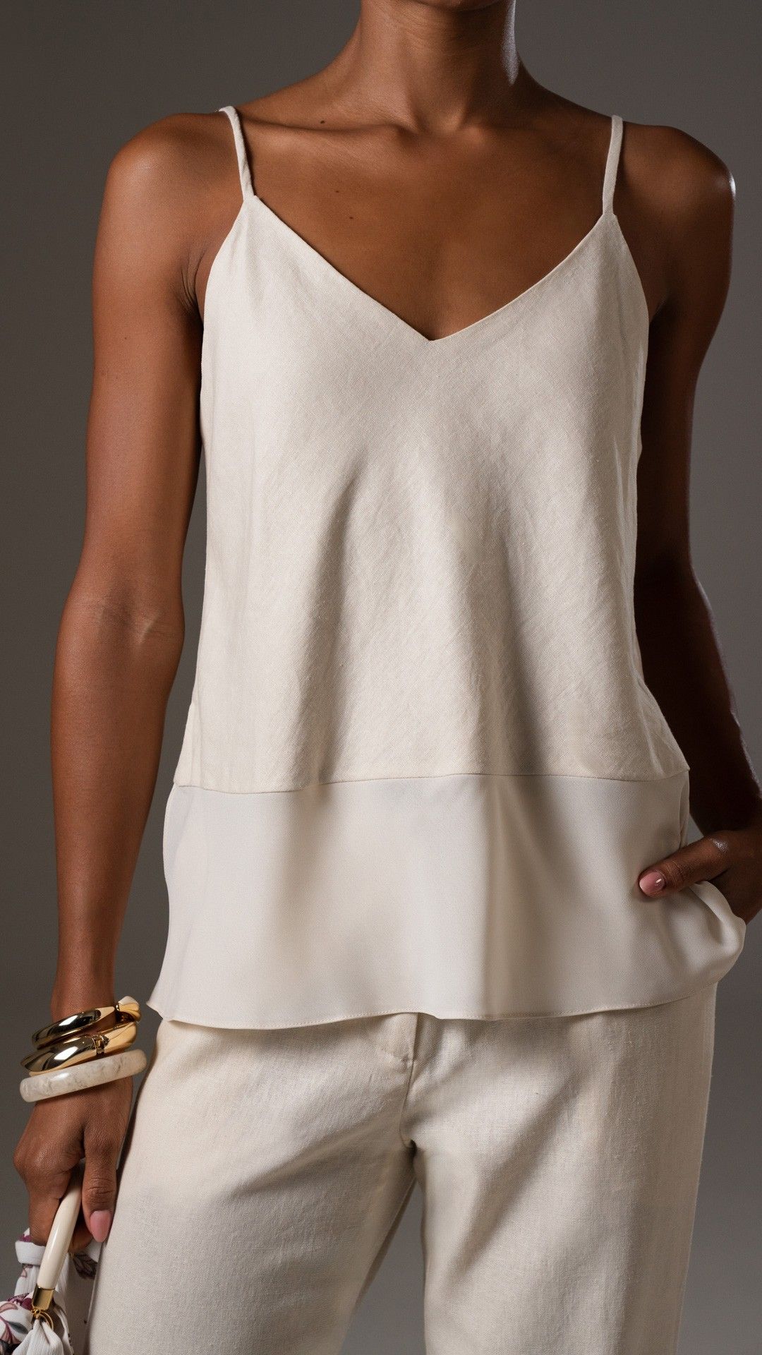 BLUSA LINHO WASH BARRA CREPE ALÇA