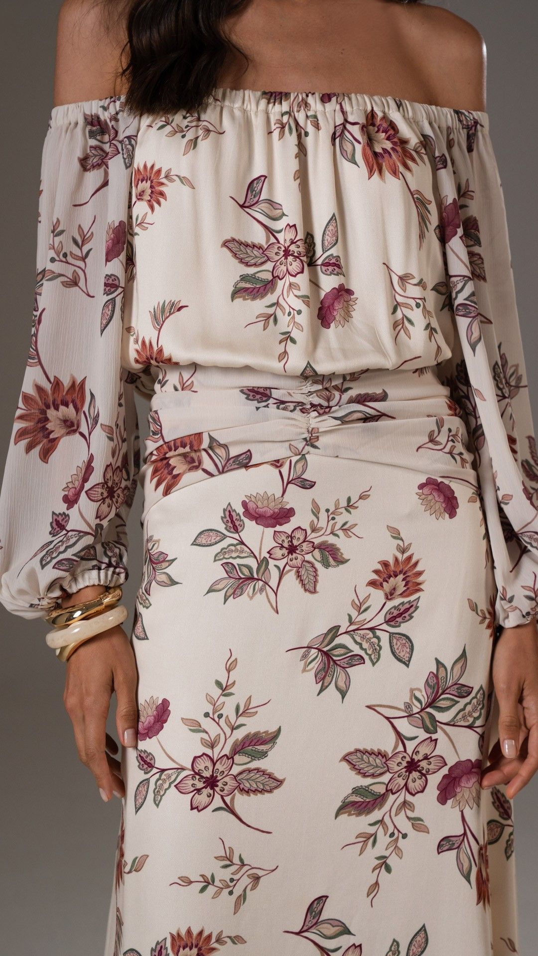 VESTIDO VISCOSE TRAÇO BOTÂNICO CIGANA LONGO