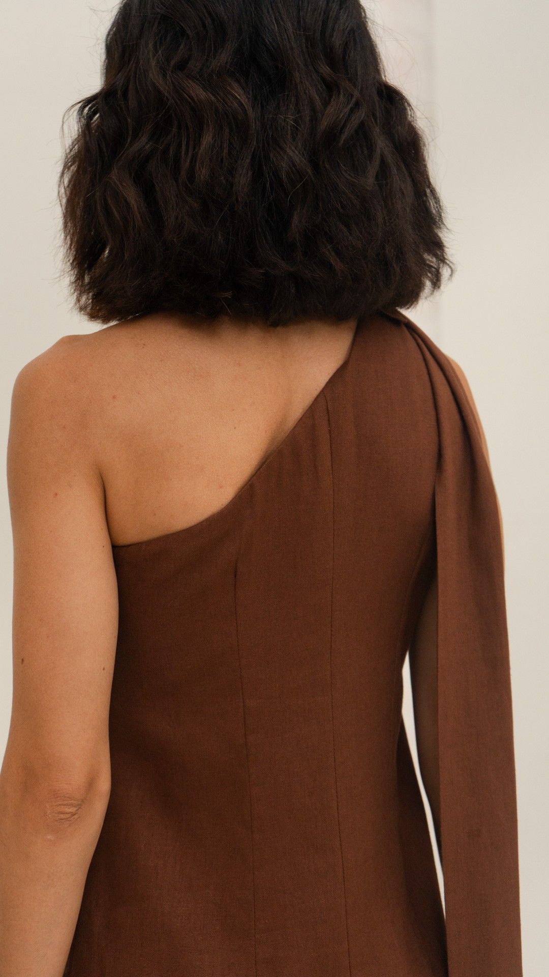 VESTIDO VISCOLINHO NOBRE CACHECOL LONGUETE S/ MANGA