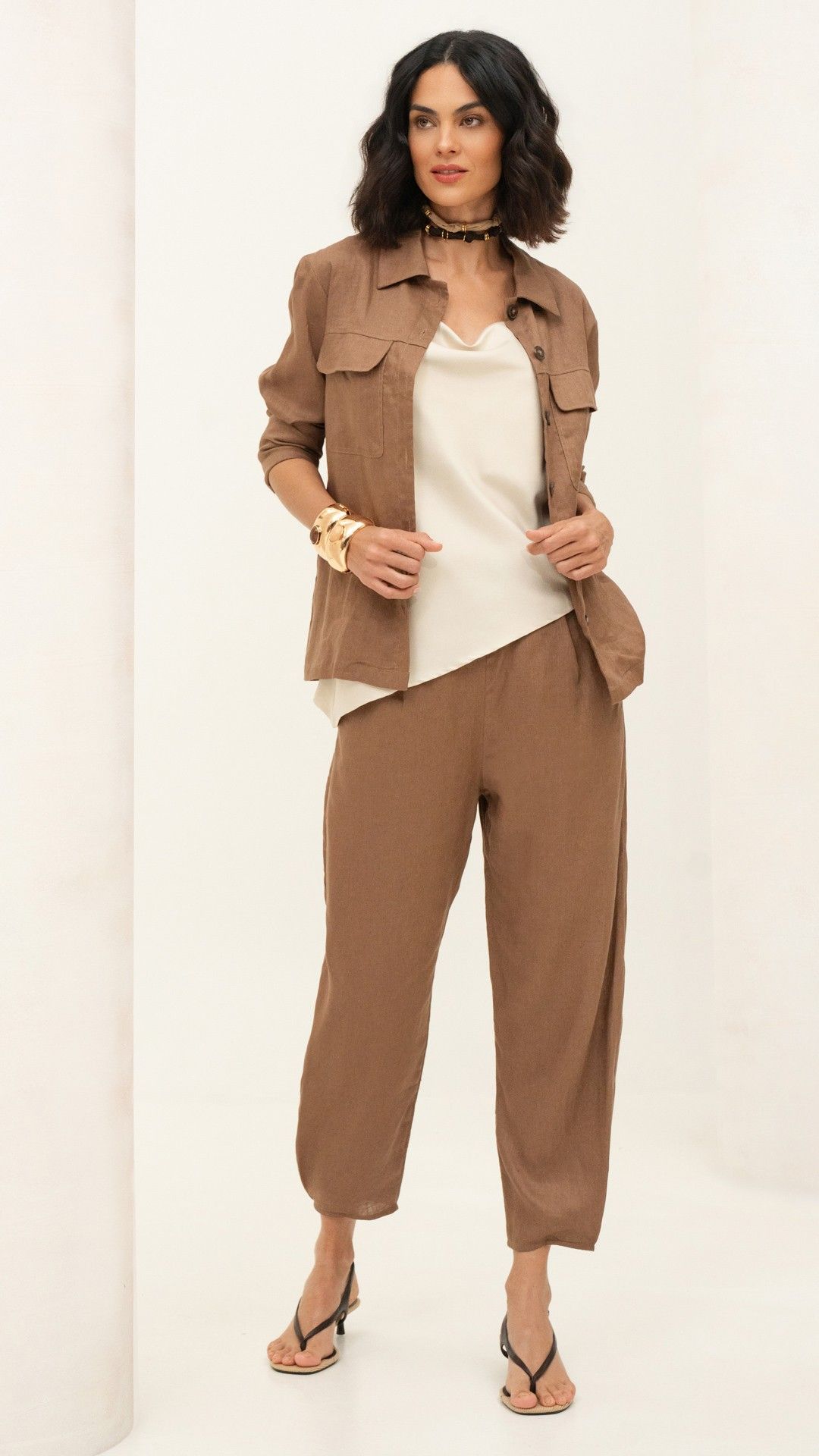 BLUSA CETIM BASE ASSIMÉTRICA ALÇA