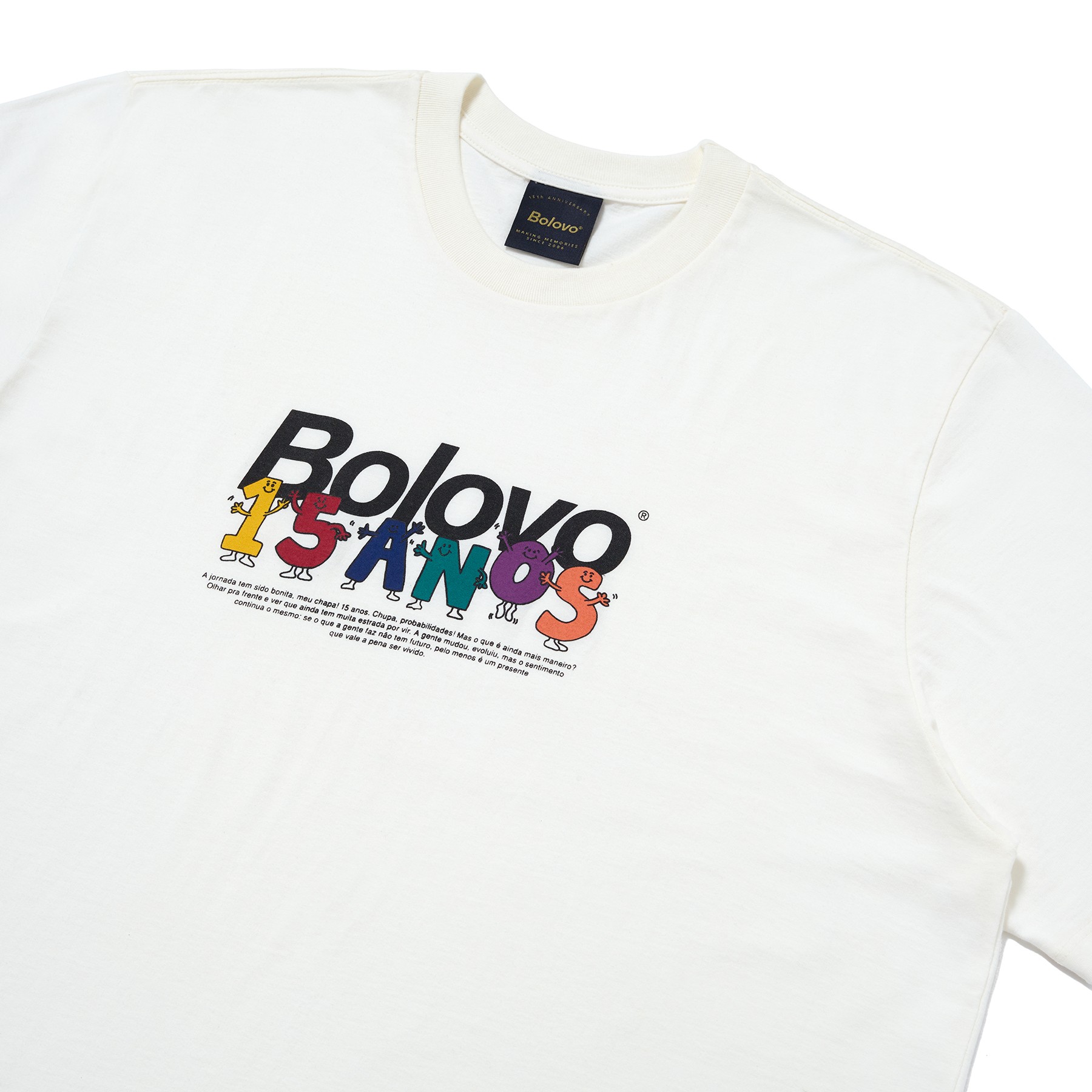 Camiseta 15 Anos ® Off White - BOLOVO