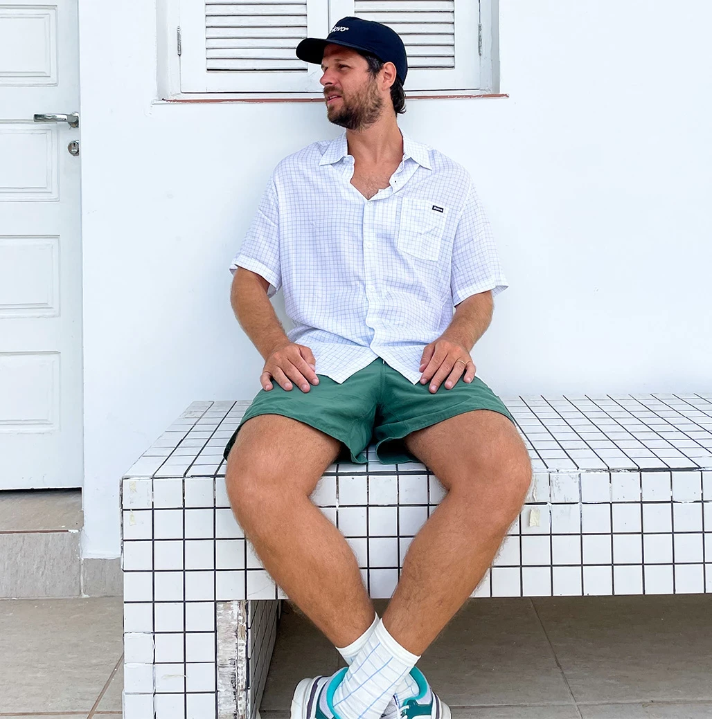 https://cdn.vnda.com.br/bolovo/2023/04/07/14_4_7_786_7_2_8_805_camisa_bolovo_entrevista_deco.jpg?v=1680887089