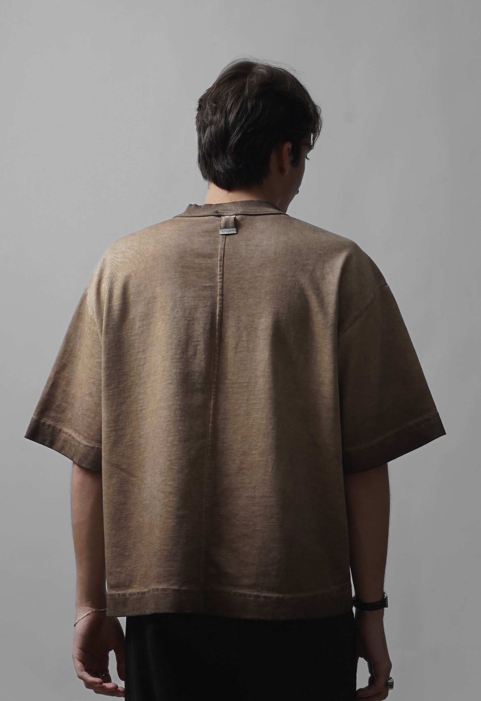 THE HUNT BOXY TEE DUNE