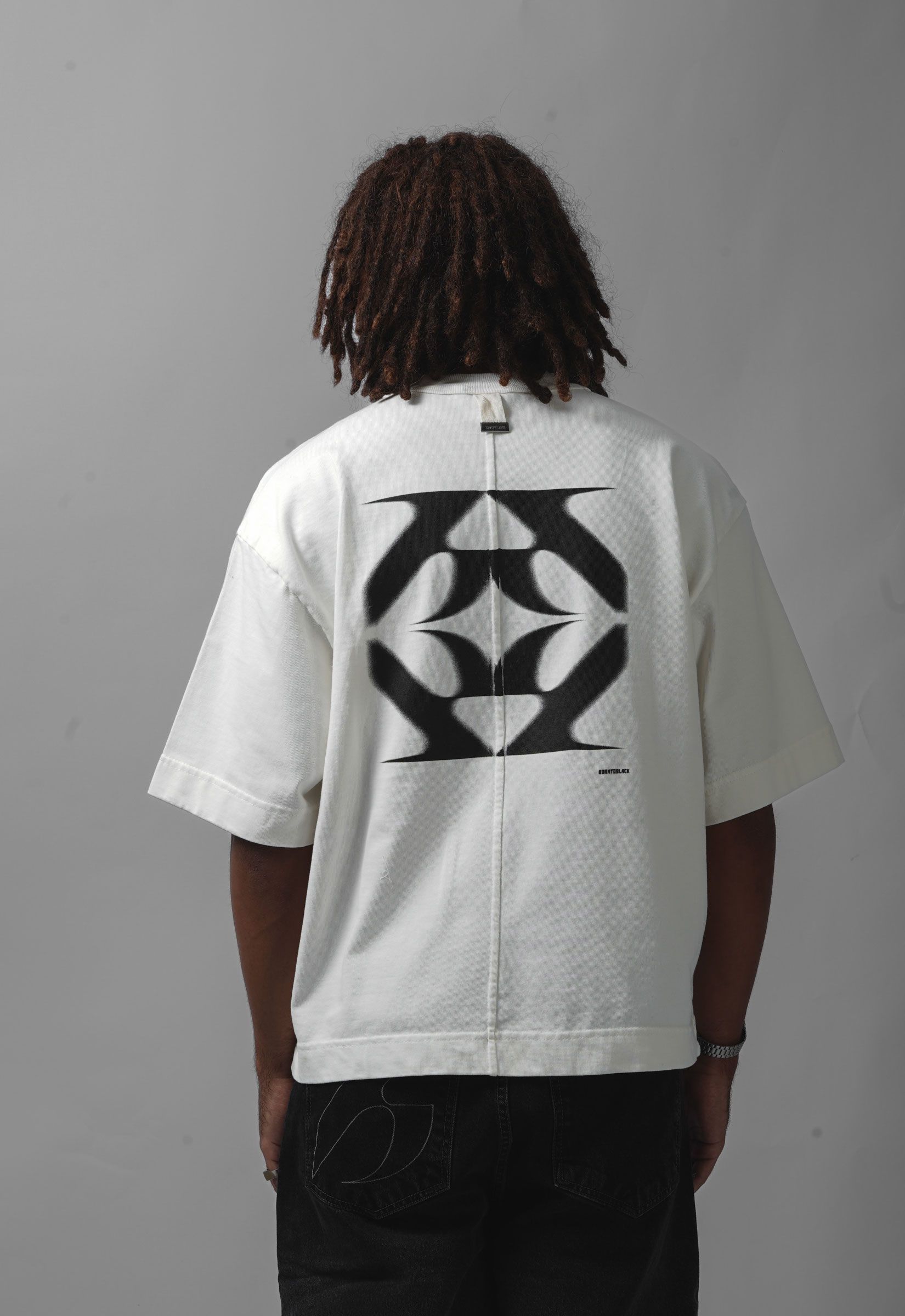 BOXY TEE MONOGRAMA OFF-WHITE
