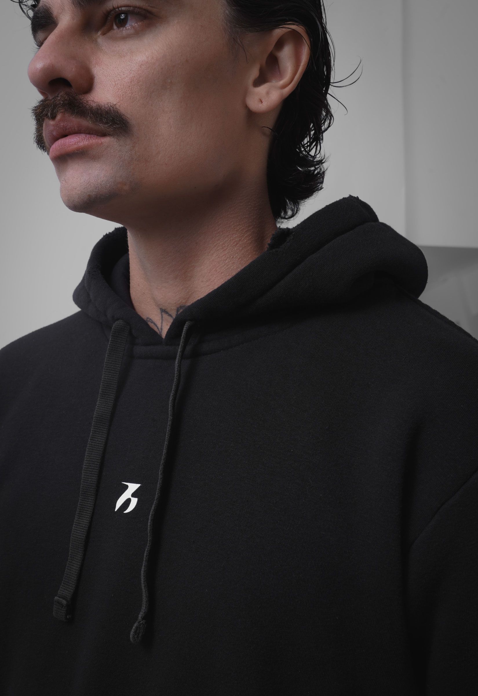 UNIFORM HOODIE BORNTOBLACK