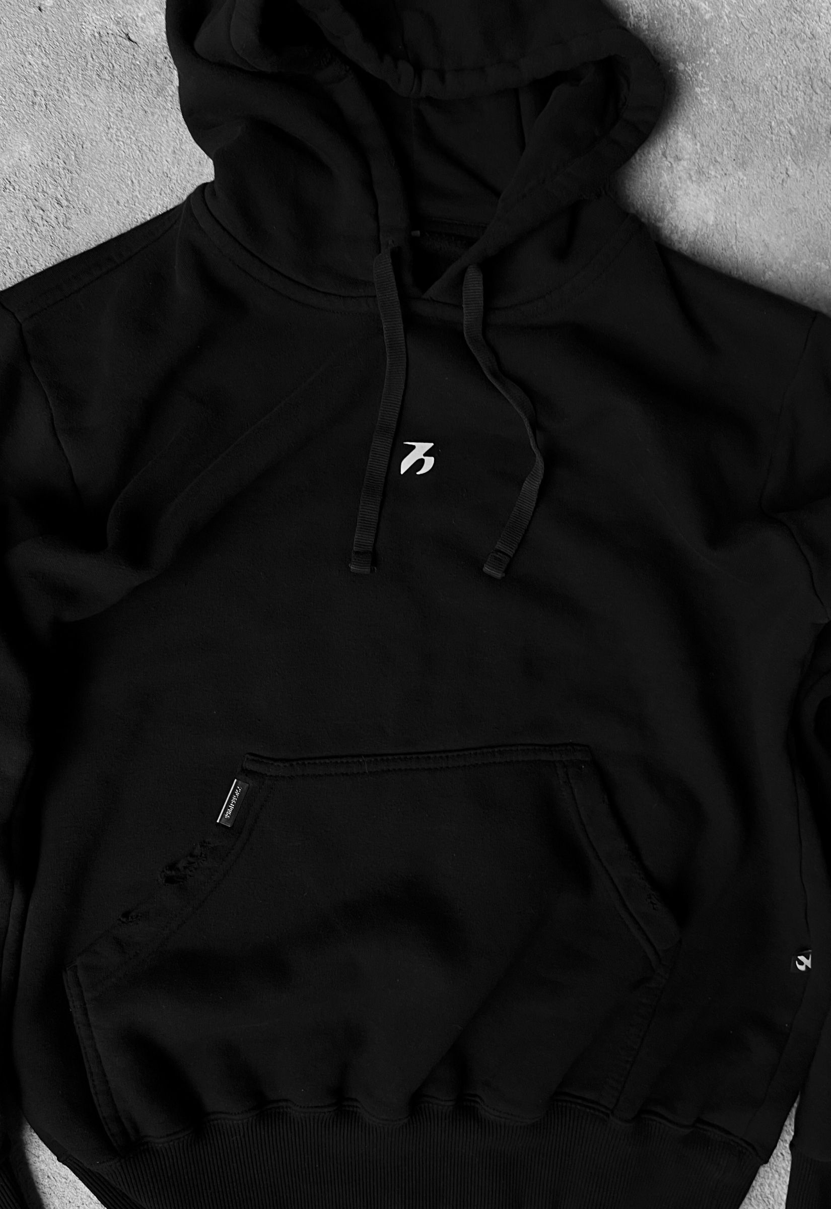 UNIFORM HOODIE BORNTOBLACK