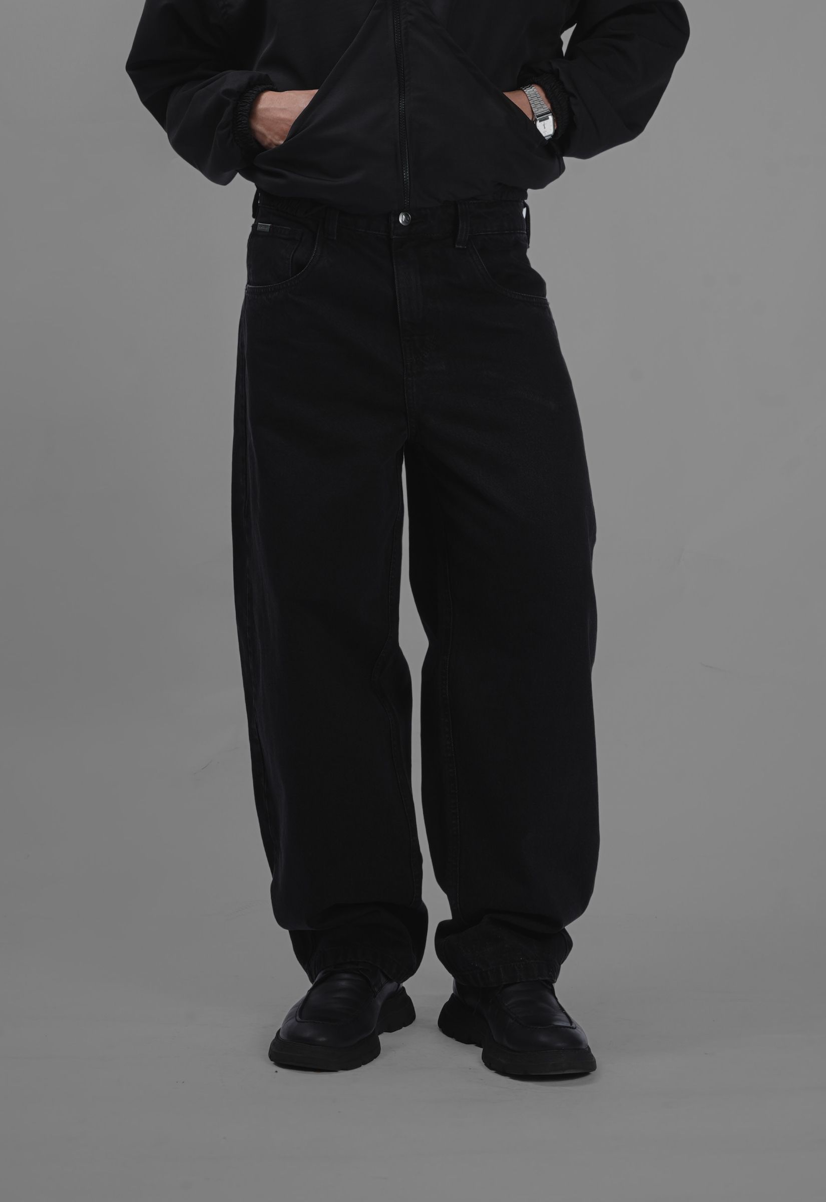 DERBY URBAN BLACK
