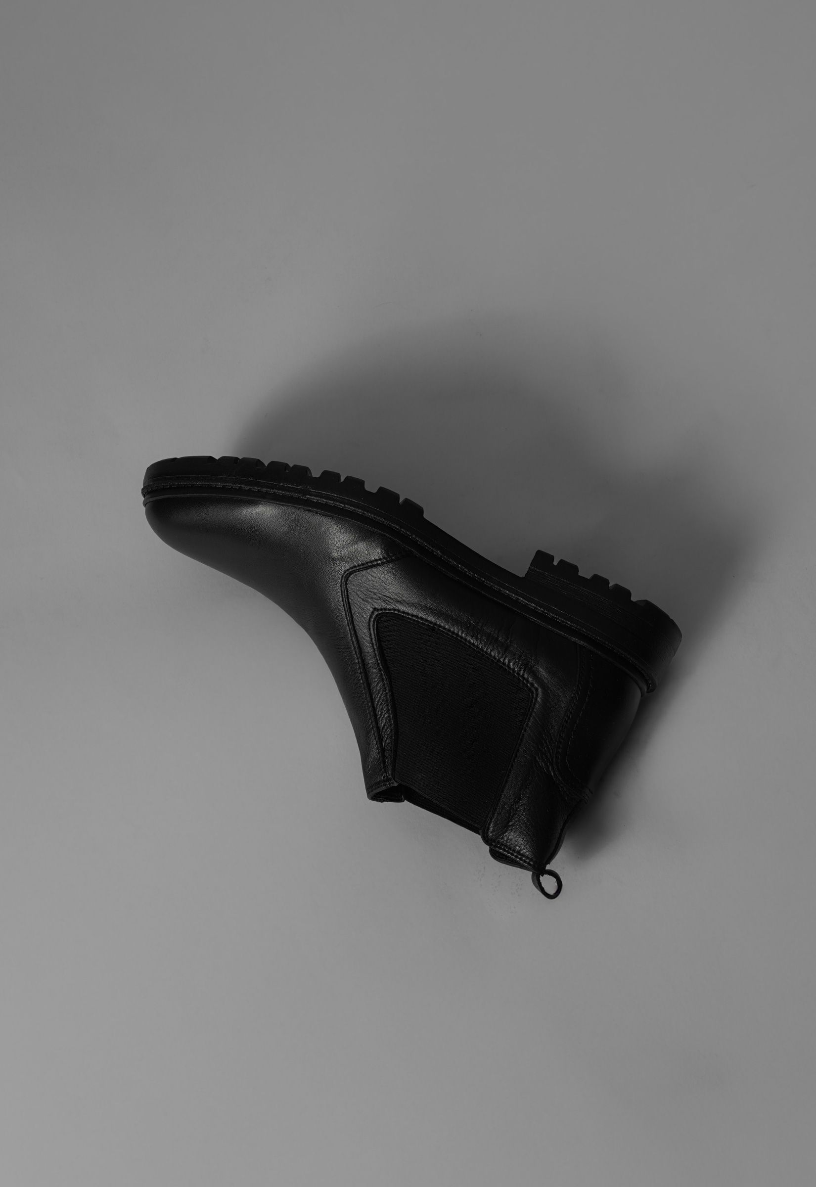 CHELSEA BOOTS BLACK