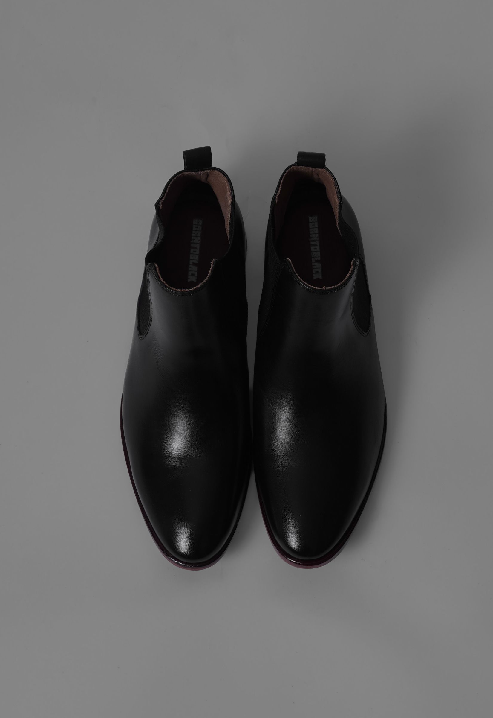 CHELSEA AXIS BLACK