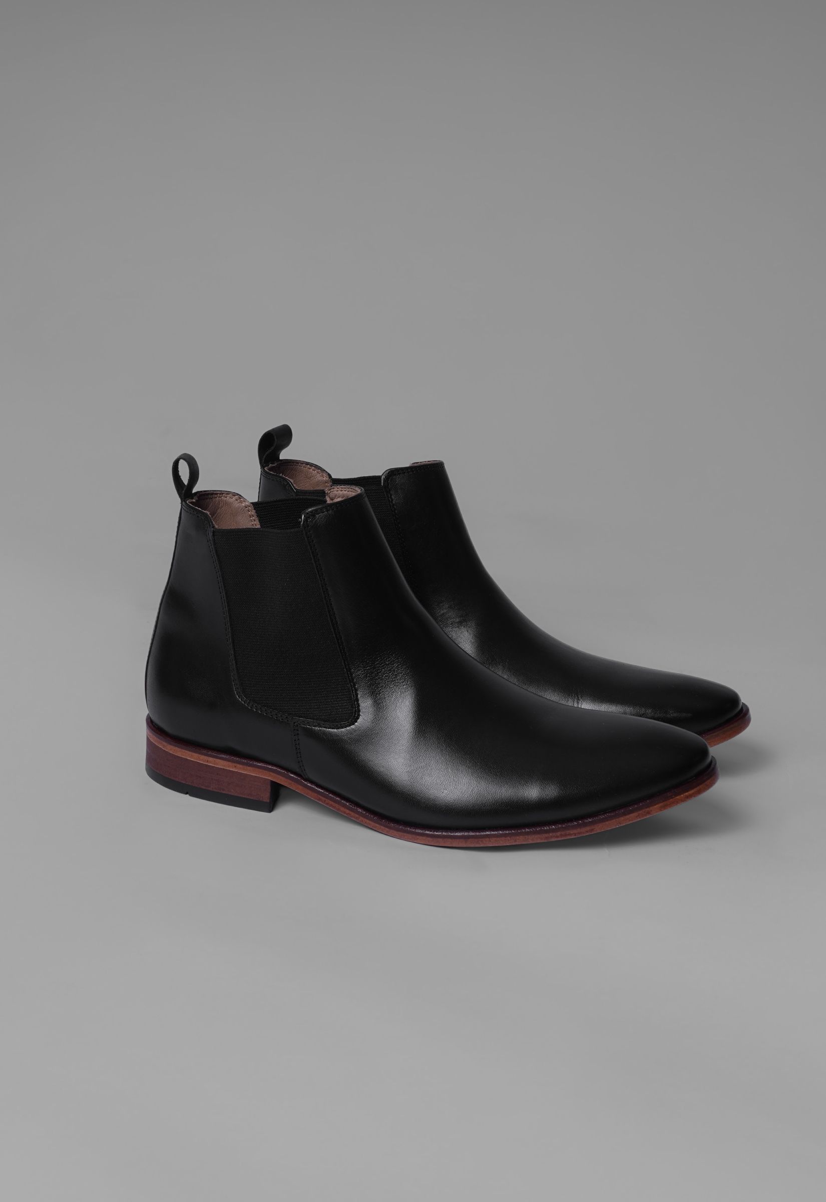 CHELSEA AXIS BLACK